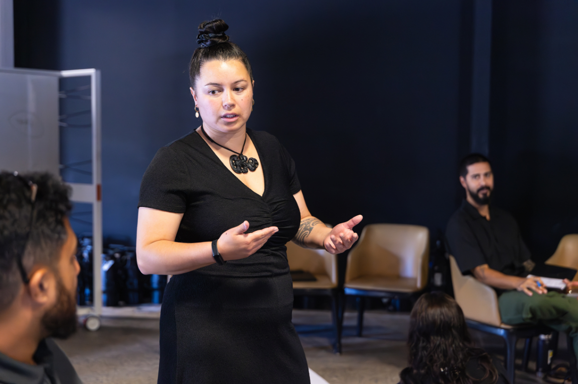 Waiata with Majic Pāora